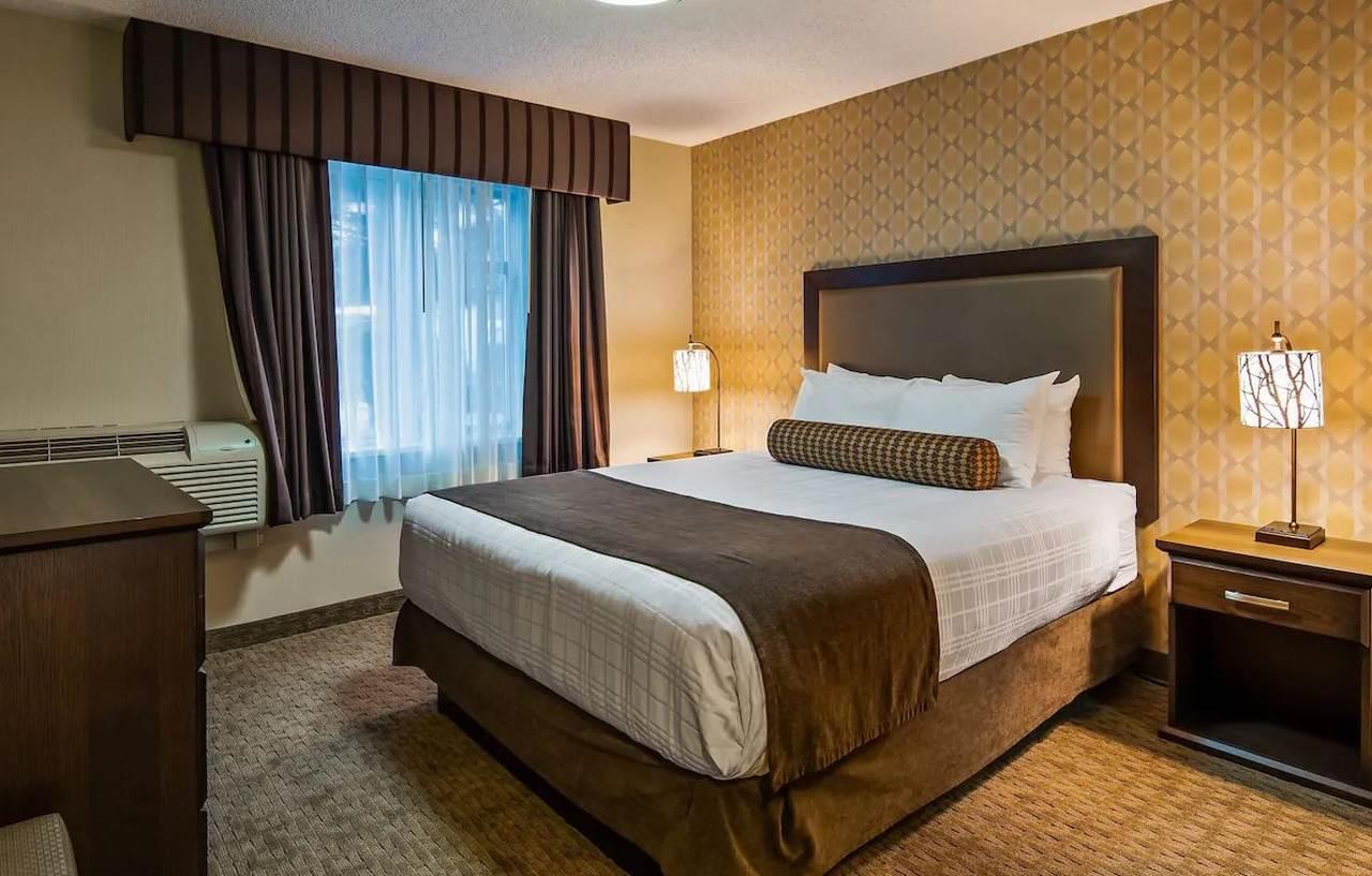 Best Western Plus Country Meadows Inn Aldergrove Экстерьер фото